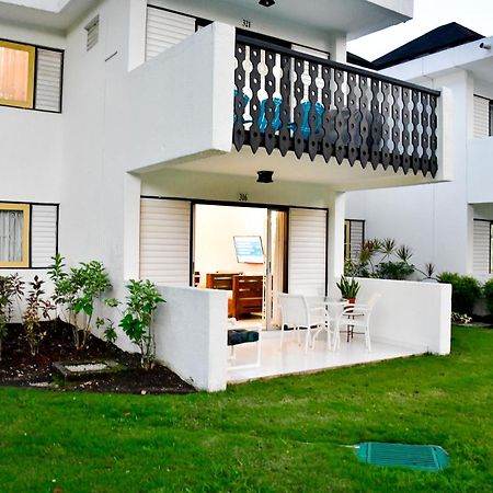 Apartamento 316 Moonshine Bridgetown Exterior foto