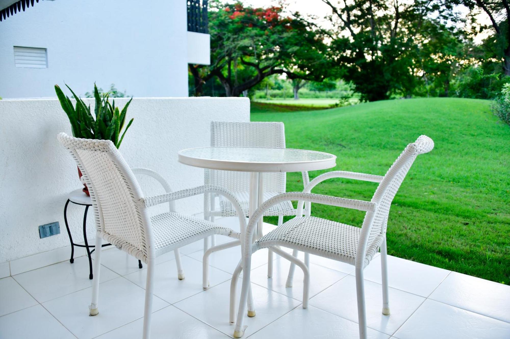 Apartamento 316 Moonshine Bridgetown Exterior foto
